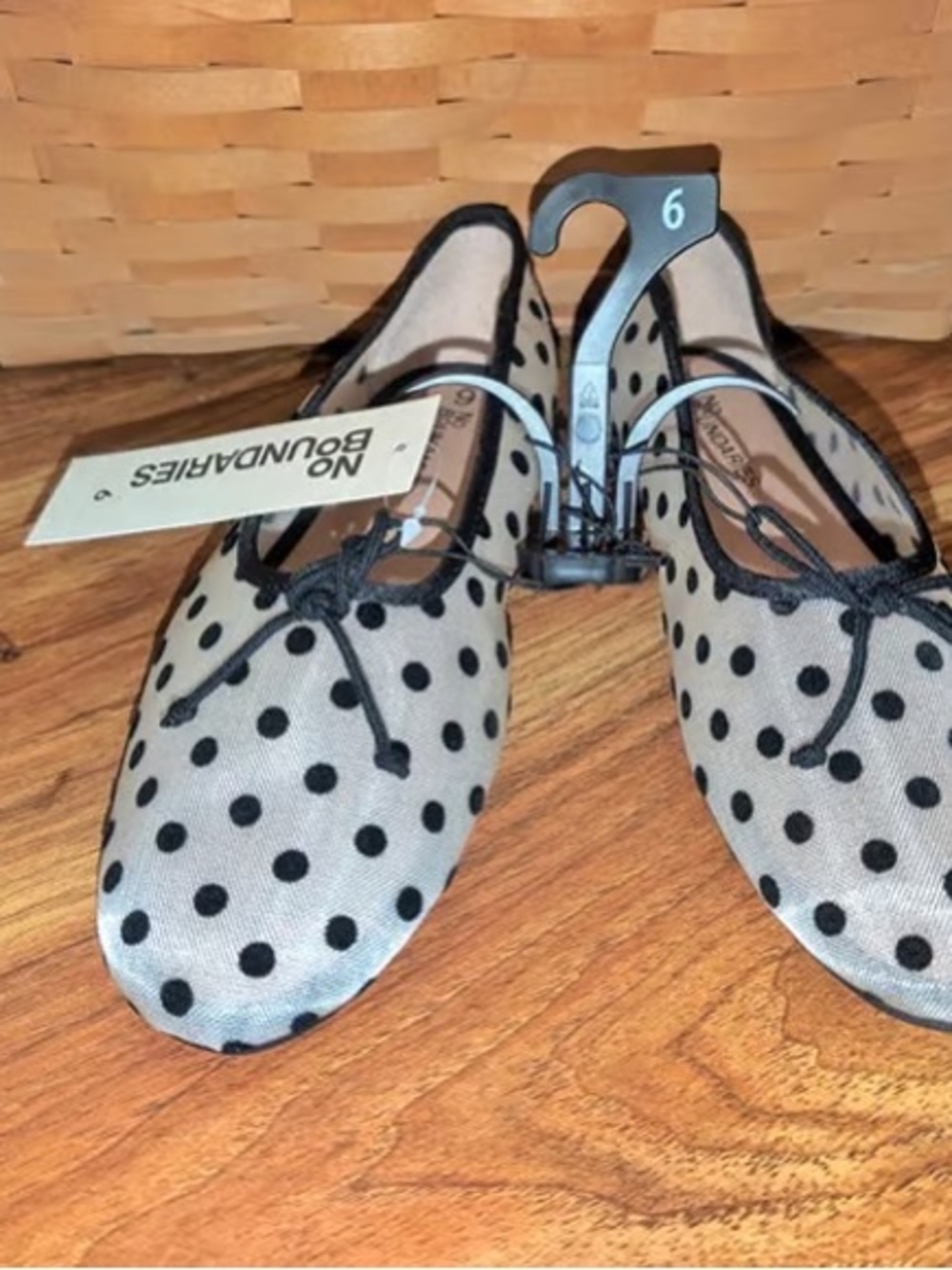 No Boundaries Black Polka Dot Gray Ballet Flats